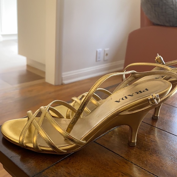 Prada shoes - Picture 5 of 5